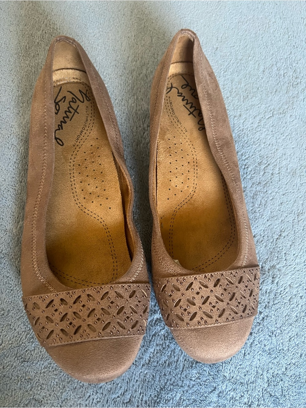 Natural Soul Women Flat Shoes